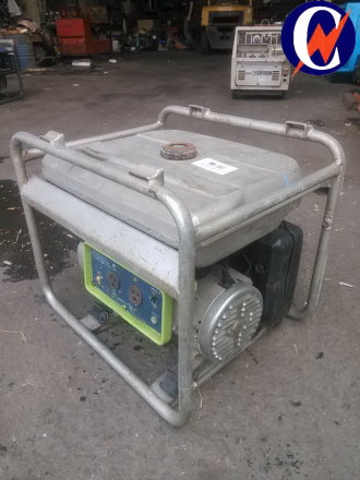 【供參考】SUZUKI鈴木 日本廠 2500W 汽油引擎發電機(四行程)