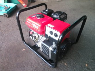 【供參考】HONDA 本田 EZ2300H 汽油引擎發電機(四行程)